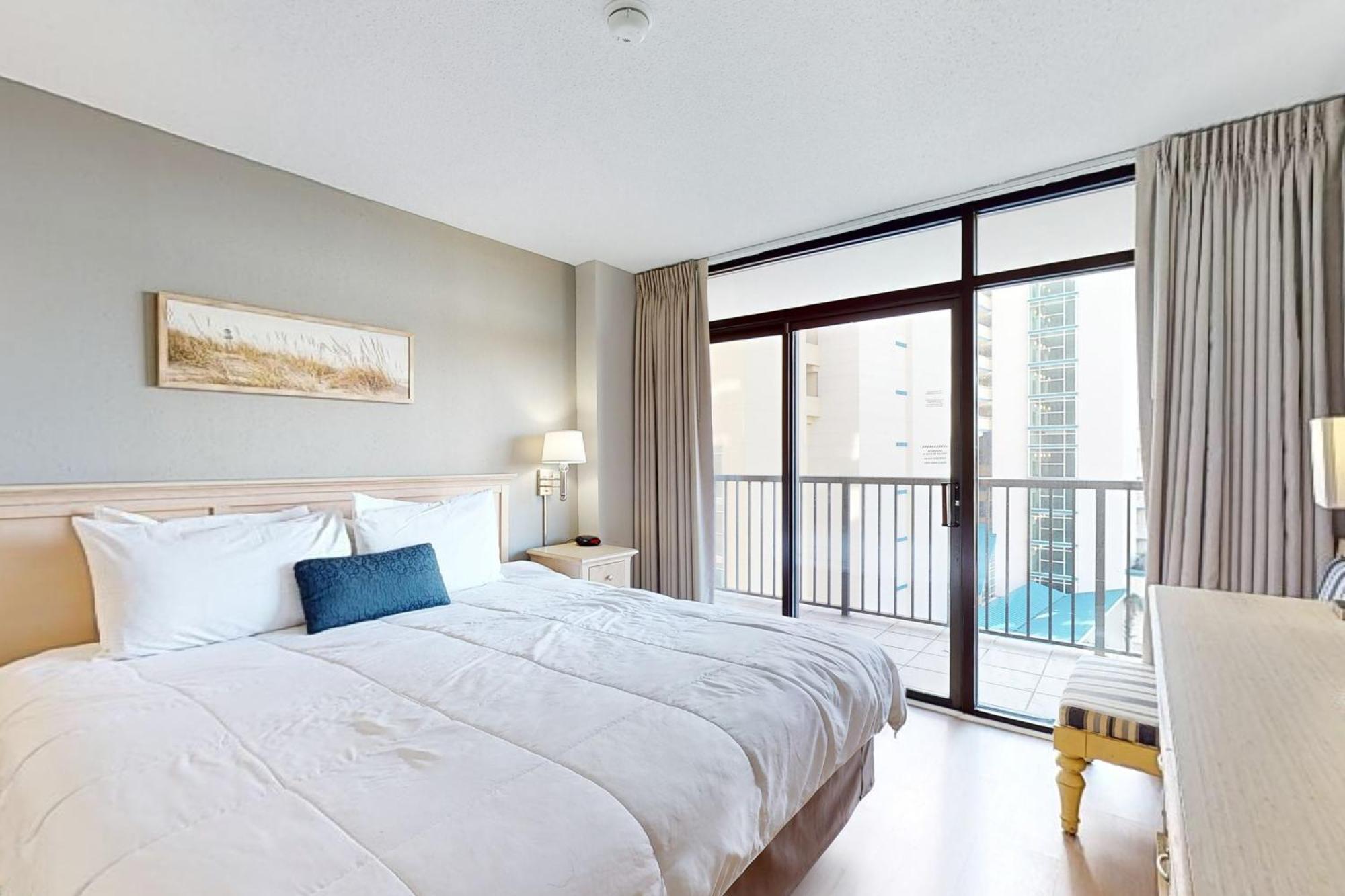 Apartment Colony 615